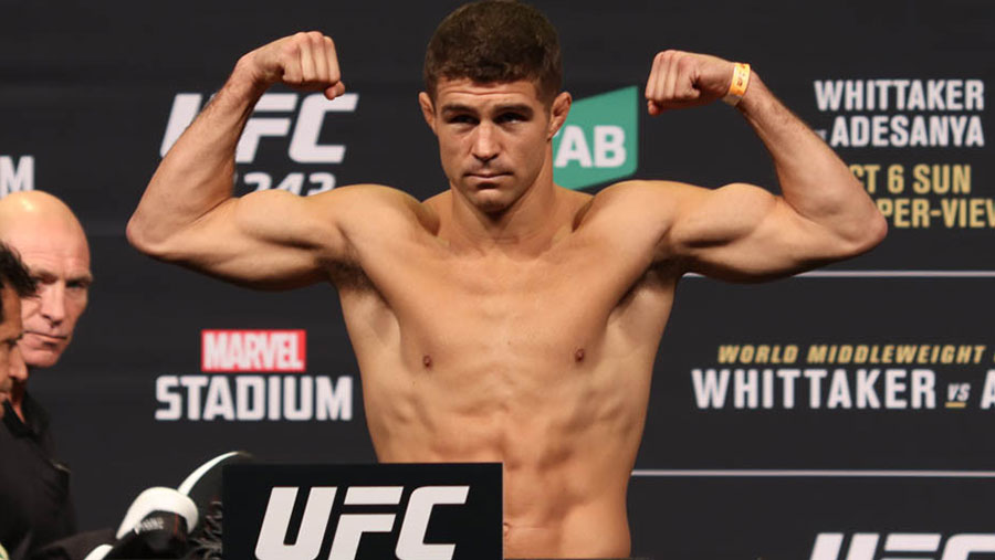 Al Iaquinta contre Daniel Hooker