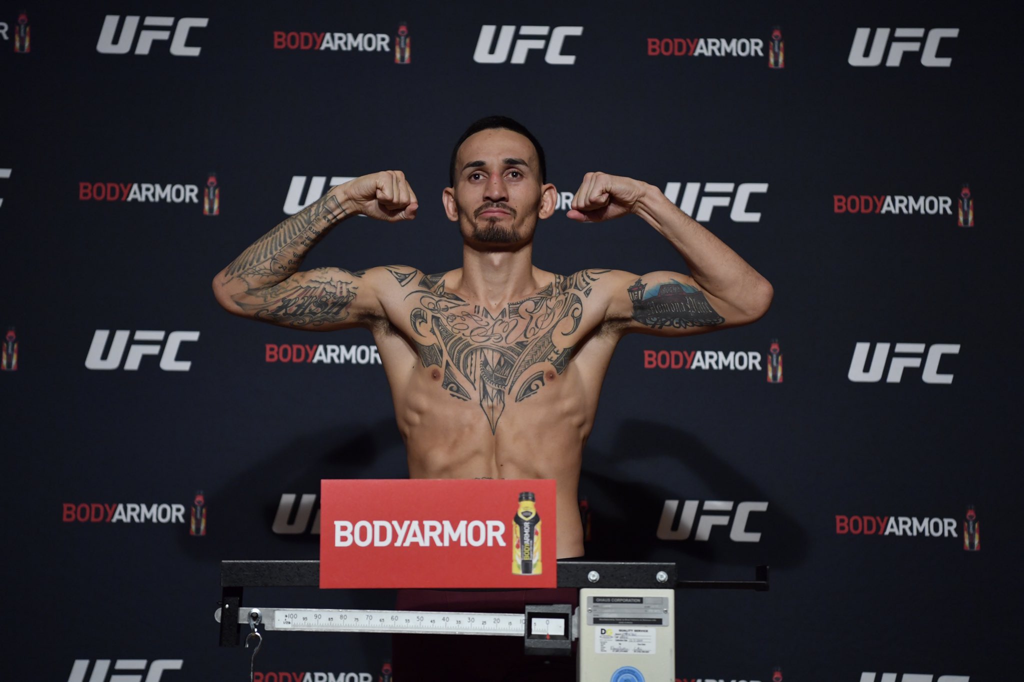 Max Holloway contre Alexander Volkanovski