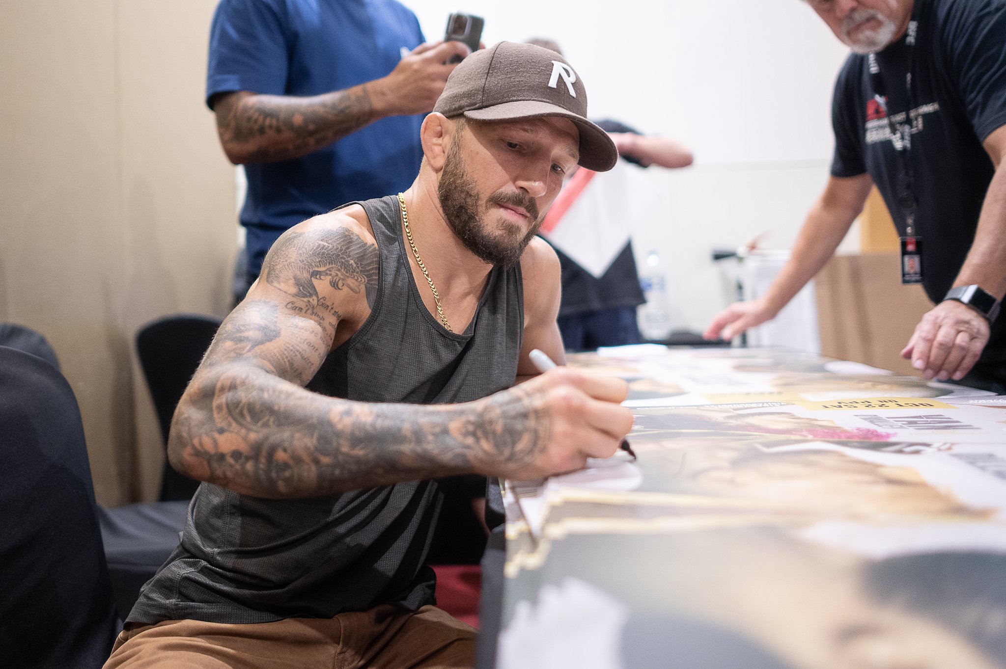 UFC 280 - Abou Dhabi - UFC 280 - Séance de signature des posters