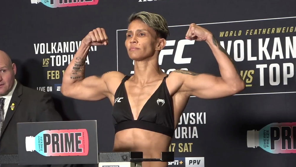 UFC 298 - Amanda Lemos